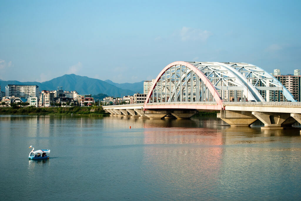 Chuncheon : 