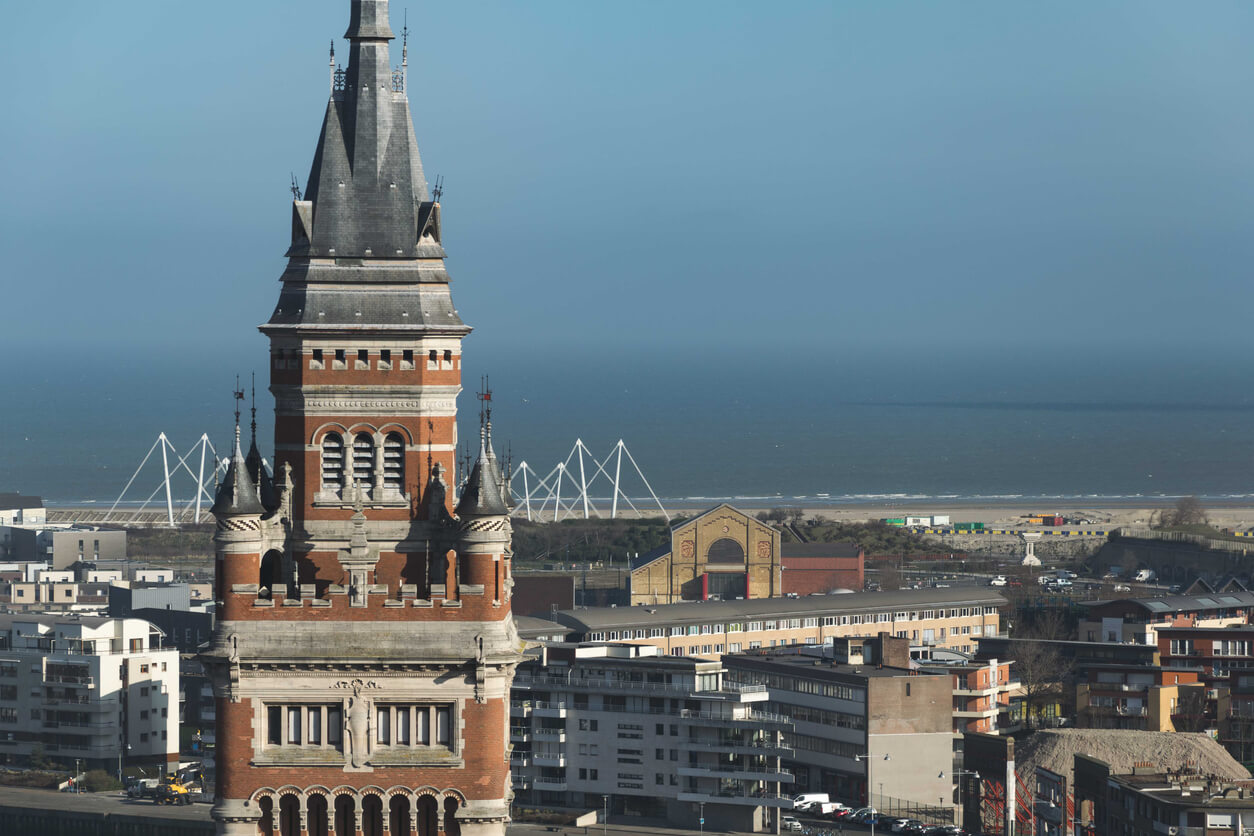Dunkirk : l’hôtel de ville de Dunkerque