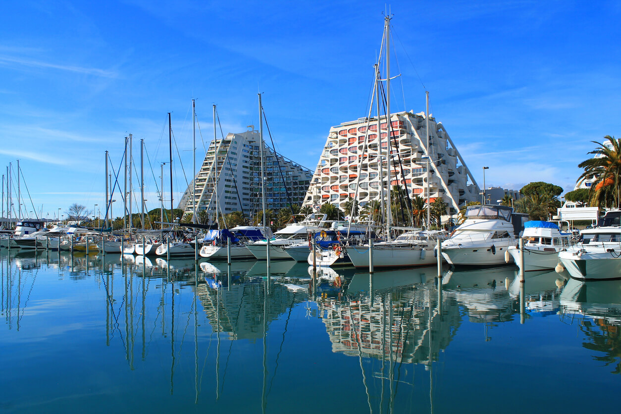 La Grande-Motte : Le port de plaisance de la Grande Motte