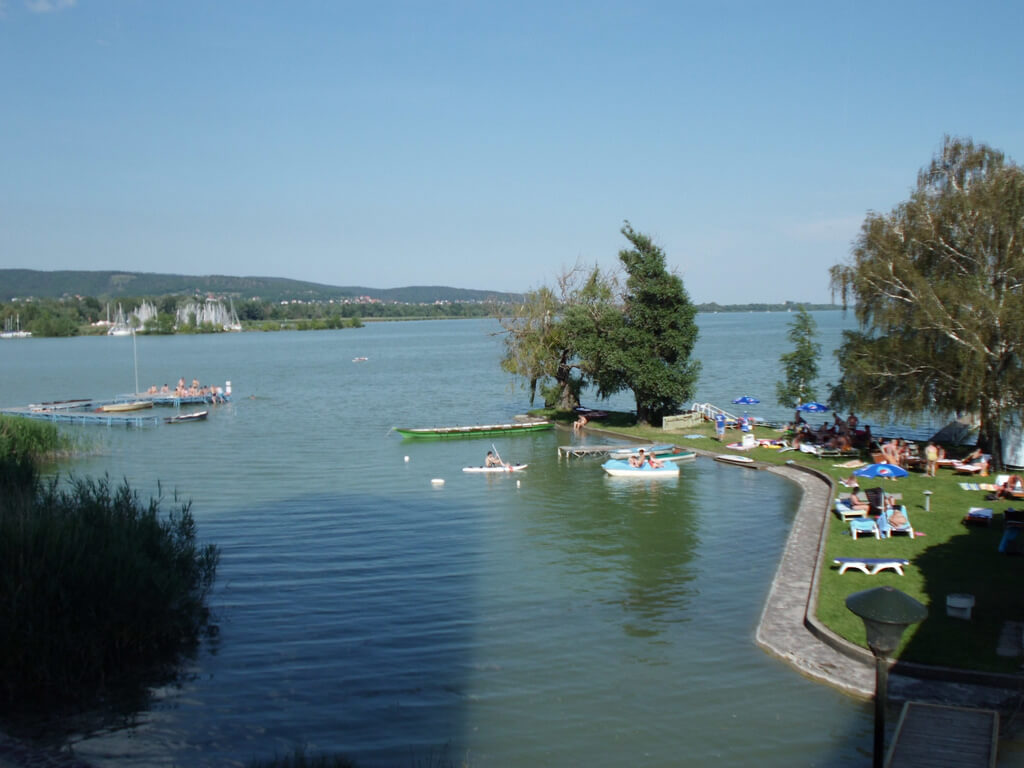 Când să mergi în Lacul Balaton? Clima și vremea. 5 luni de evitat!