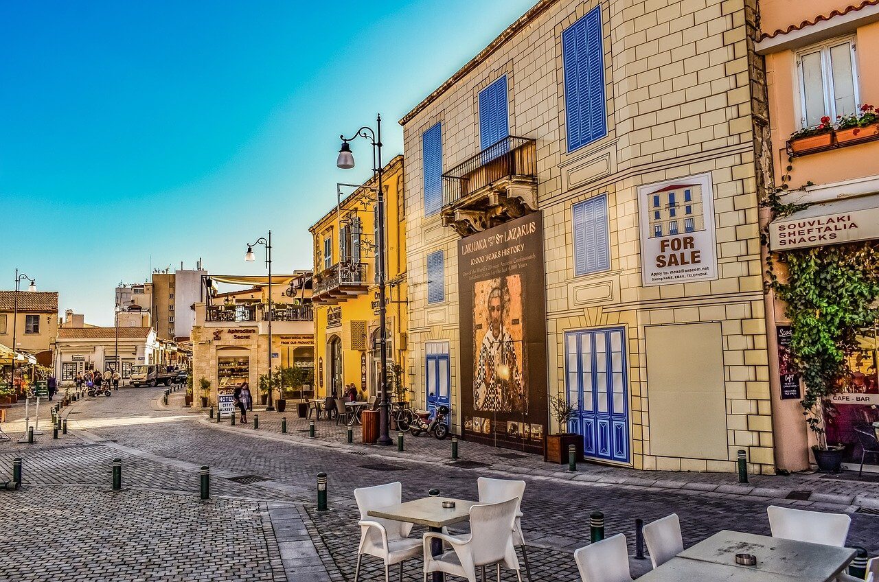 Larnaka : Larnaca Larnaka : Larnaca