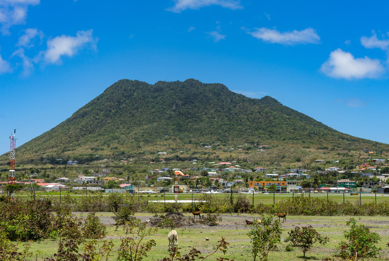 Sint Eustatius (Statia) : Le volcan Quill à St-Eustache