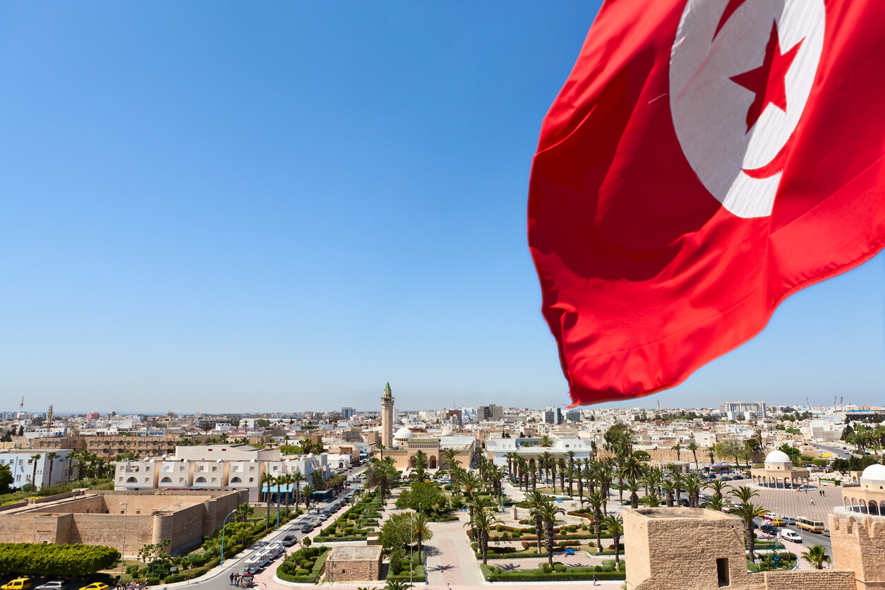 Tunisia: Vue panoramique sur les rues Monastir