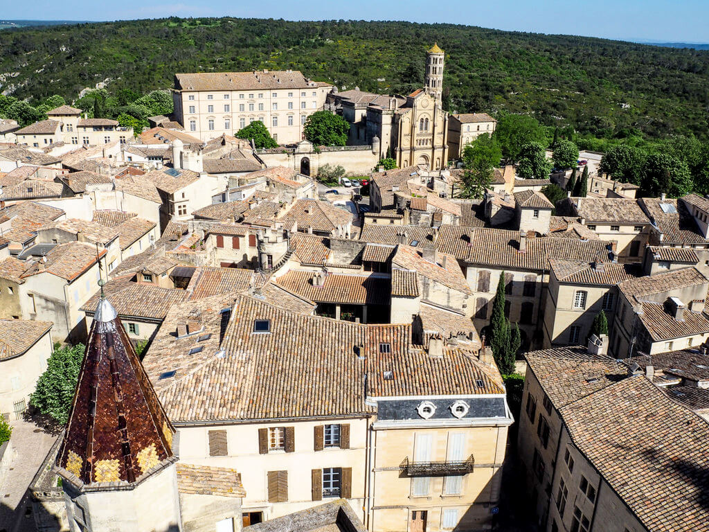 Uzès : Uzès :